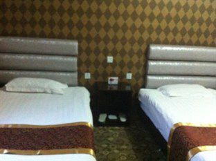 Xinhang Hotel 乌鲁木齐 外观 照片